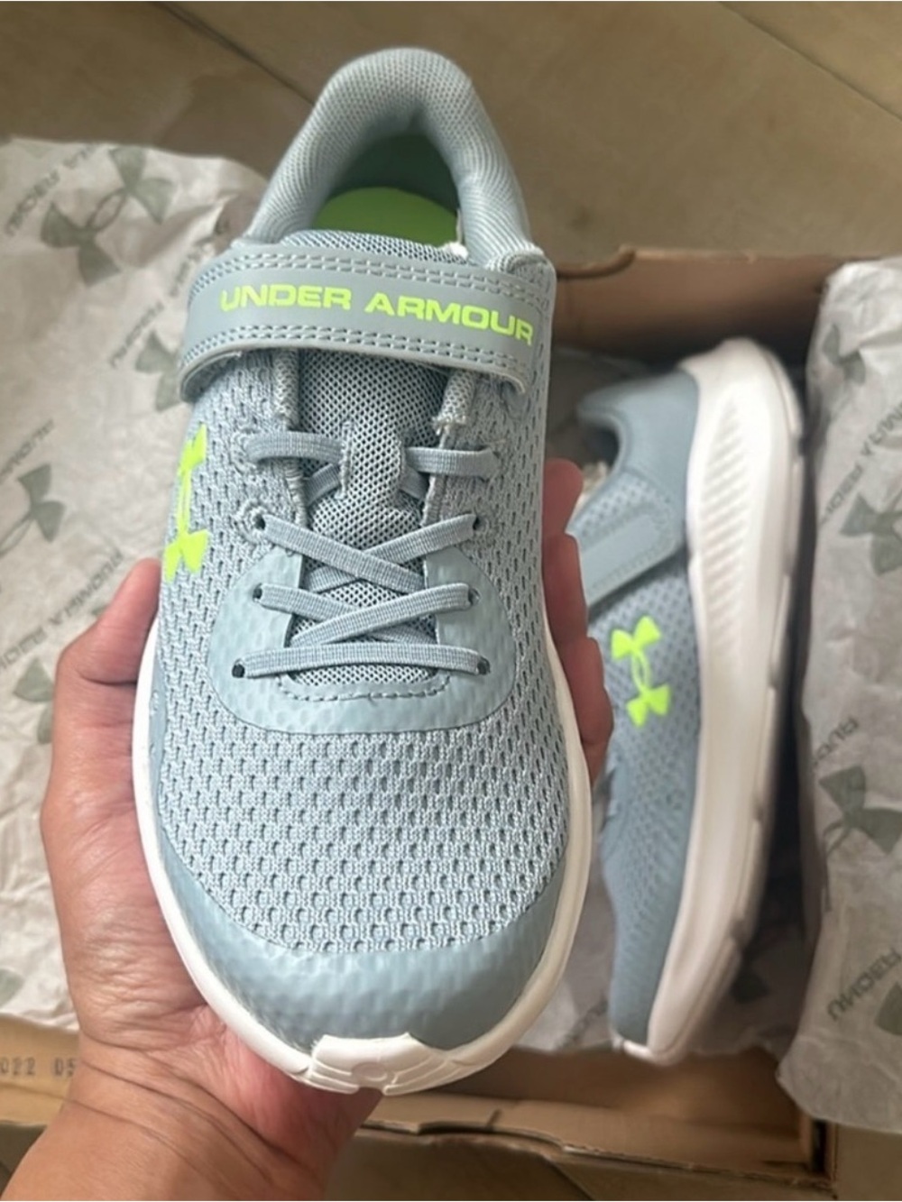Under Armour Kids' Light Gray & Neon Yellow Athletic Sneakers